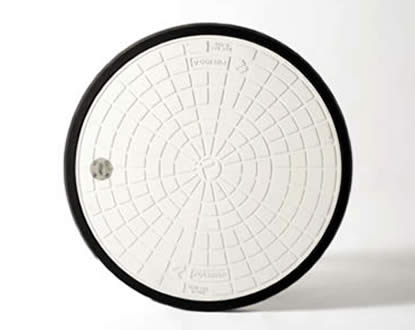 Tapa de arqueta composite poliuretano fibra de vidrio blanca